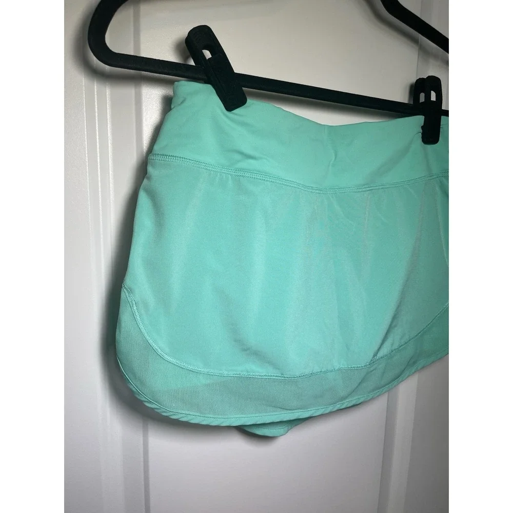 Lululemon‎ 2 Hotty Hot Skirt Bali Breeze Oasis Green EUC! Rare Color!